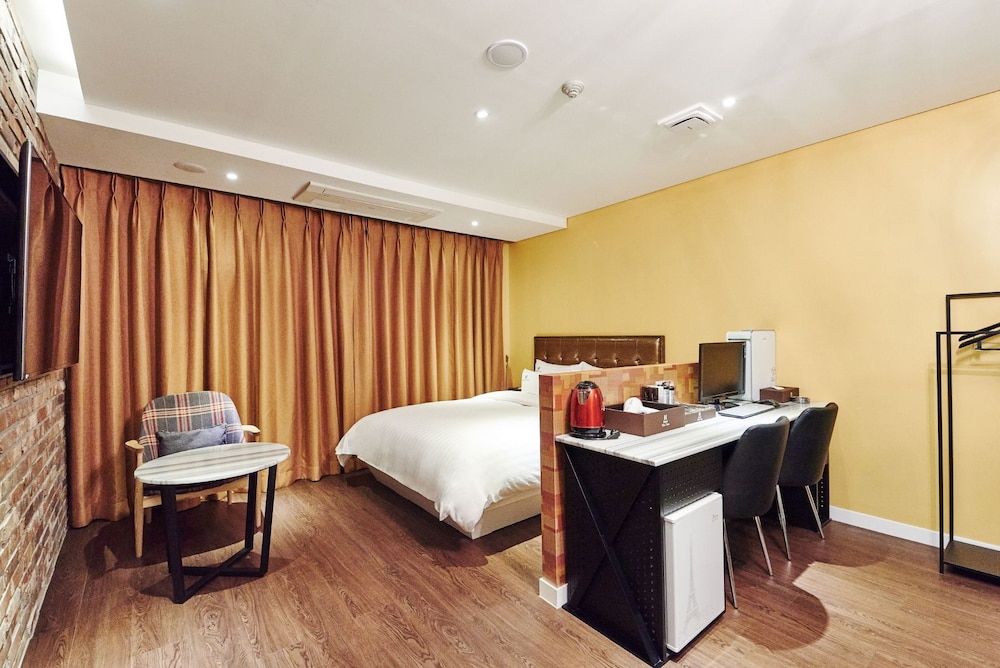Hotel The Class 29/45