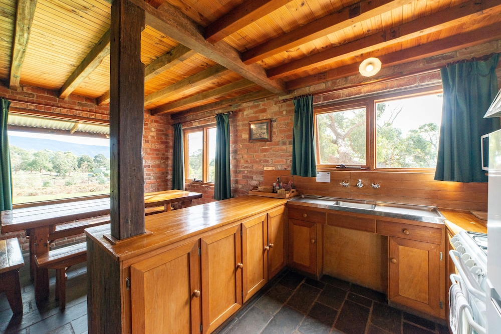 Grampians Pioneer Cottages 6/52