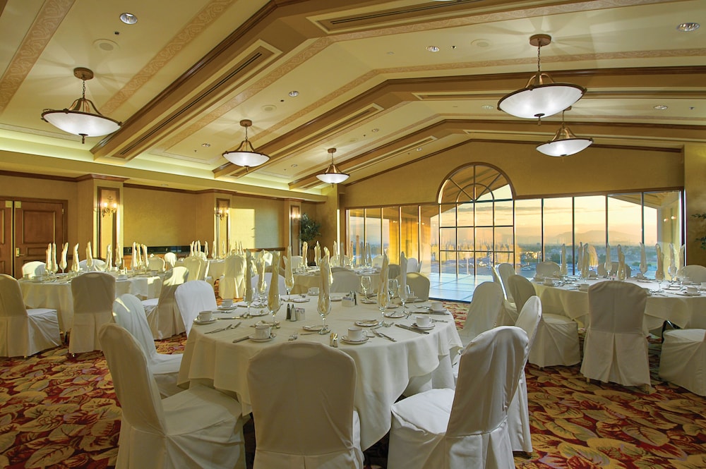 Suncoast Hotel And Casino 25/44