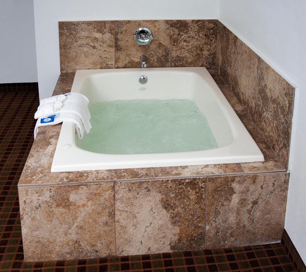Express Inn Suites 21/58