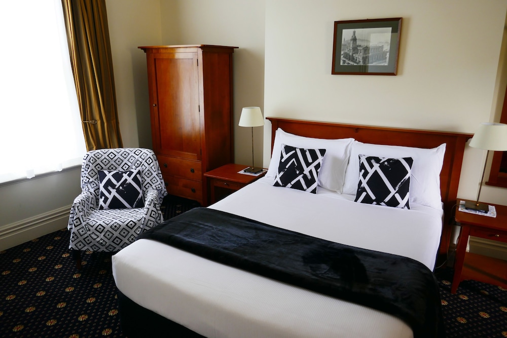 Highland House Boutique Hotel 17/35
