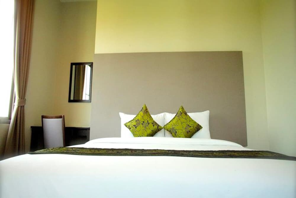 J. Park Hotel 17/62