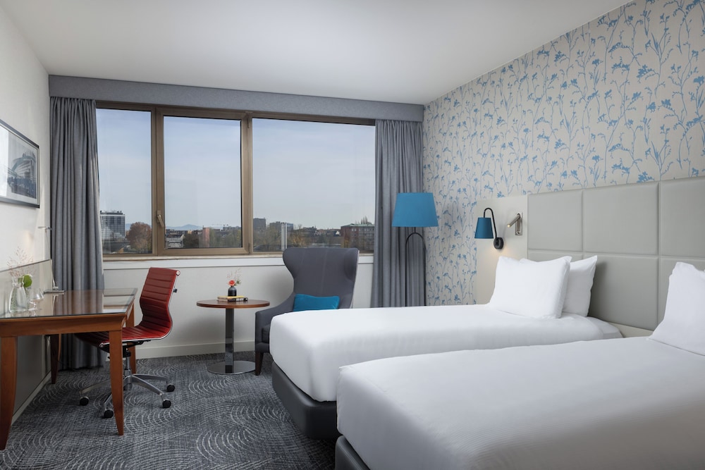 Deluxe, Single Bed