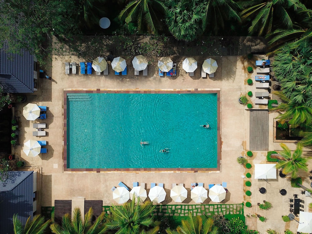 Lotus Blanc Hotel in SIEM REAP
