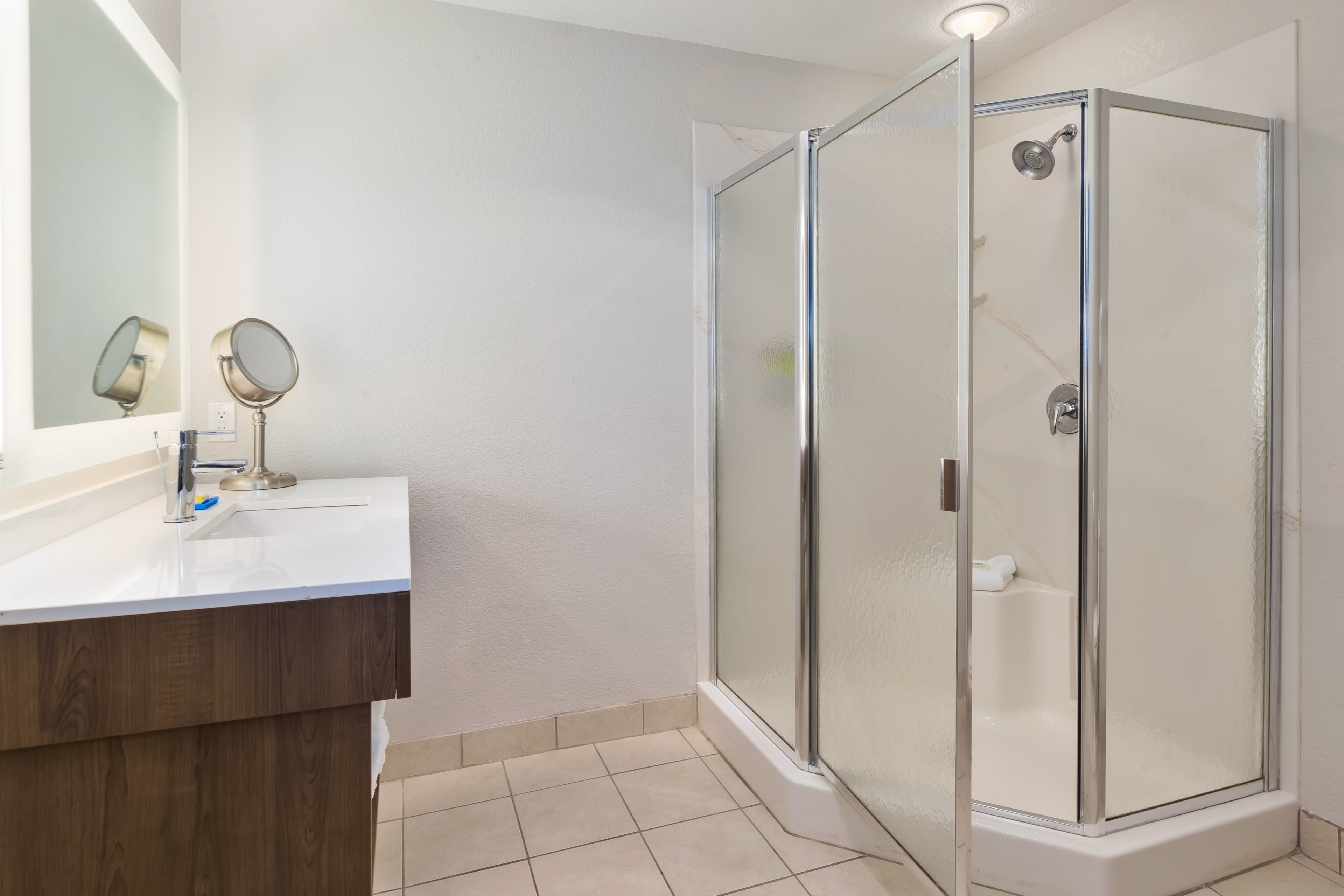 Holiday Inn Express Hotel And Suites Petoskey 58/61
