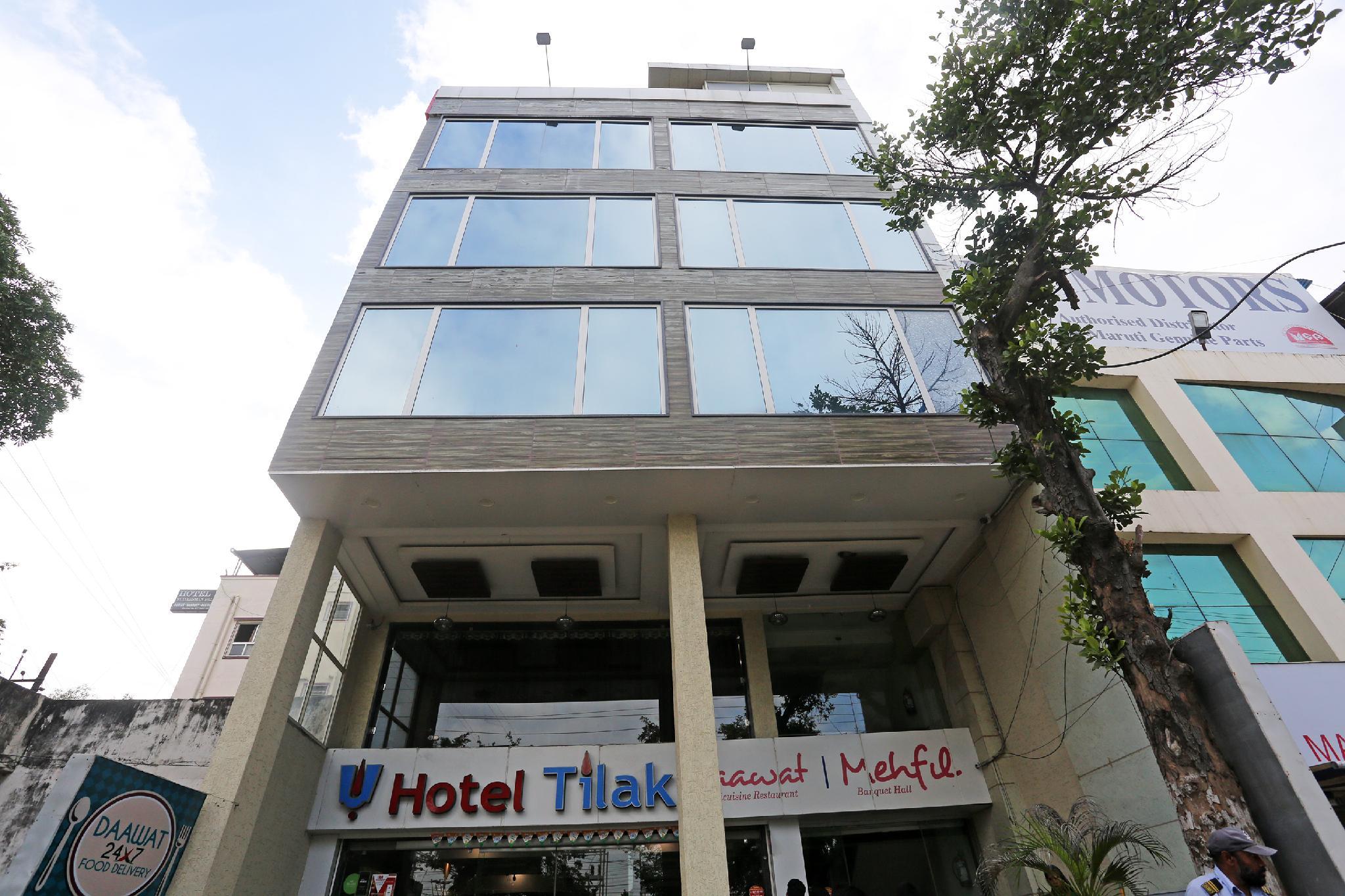 HOTEL TILAK 2/32