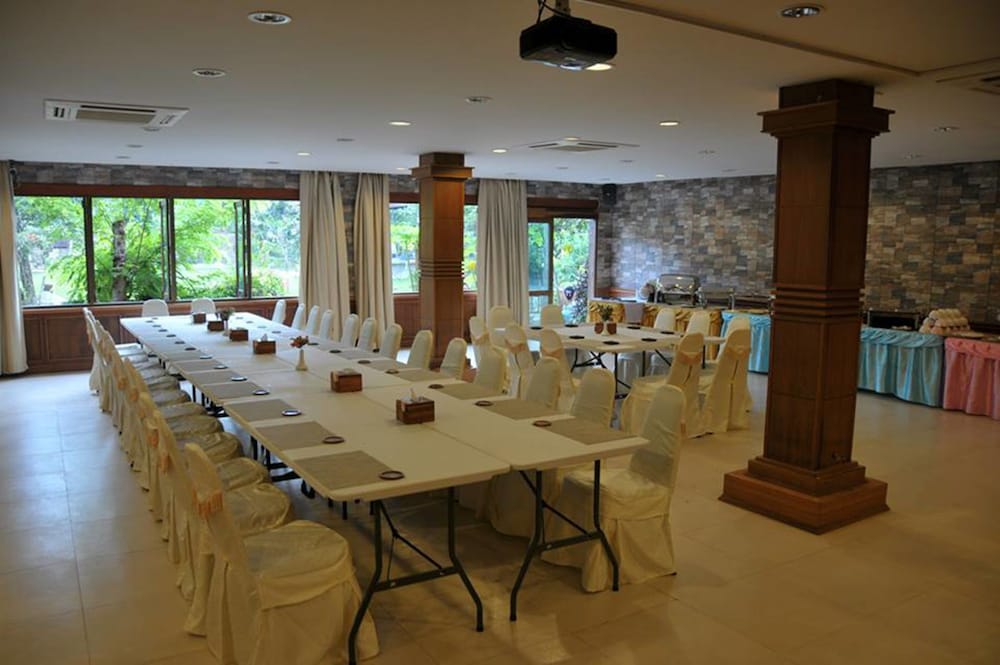 Khaoyai Kiri Thantip Resort 20/38
