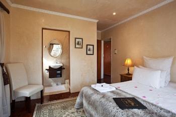 Room, Double or Twin Bed, Terrace
