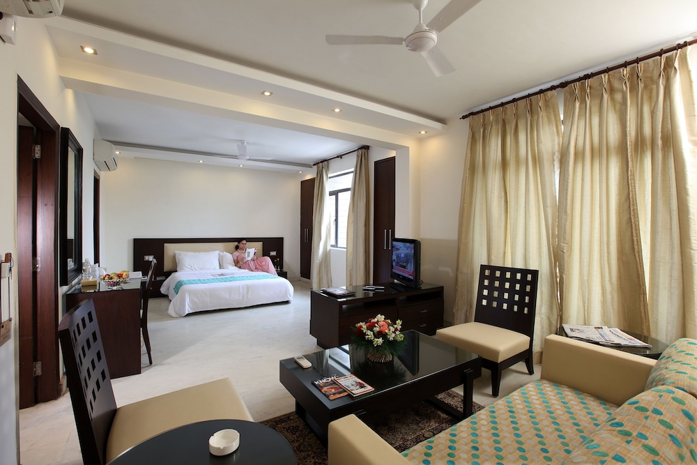 HOTEL THE LEGEND INN 17/49