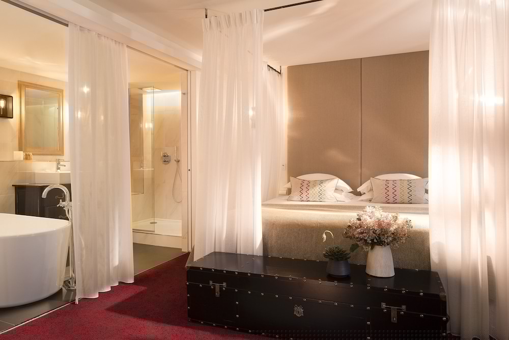 Hotel Moliere 22/71
