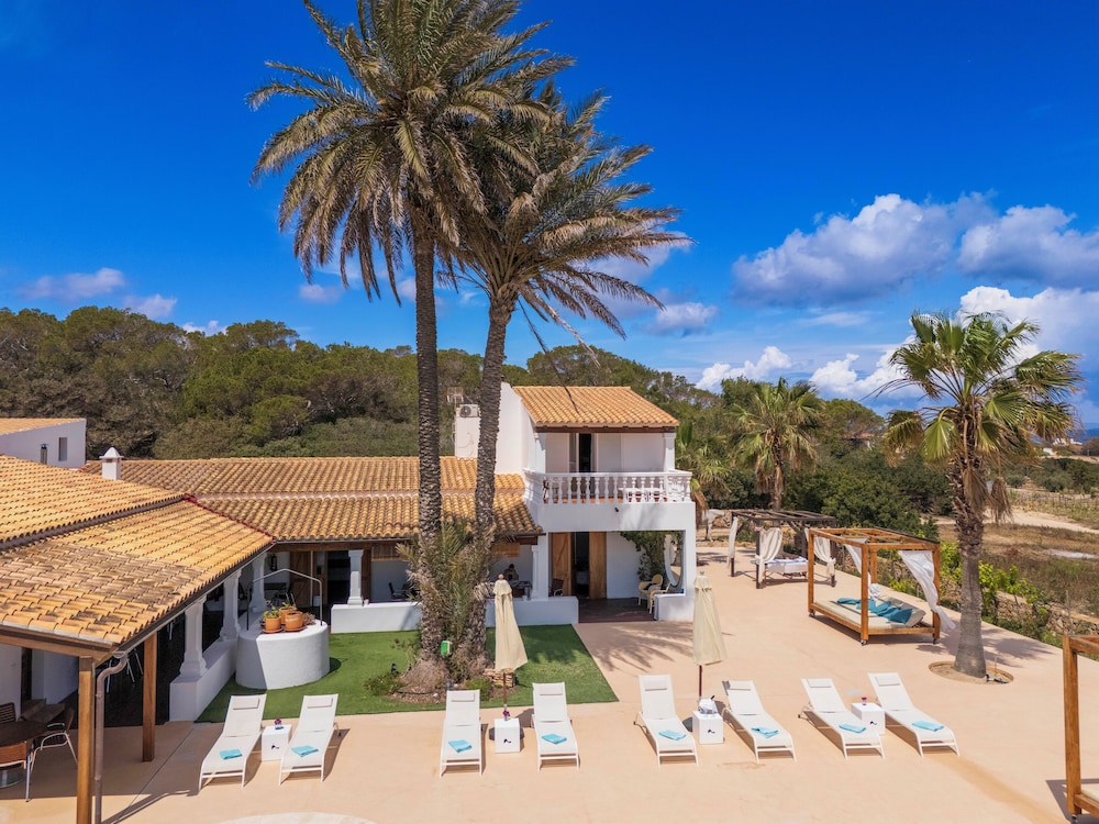 Es Pas Formentera Agroturismo 35/50