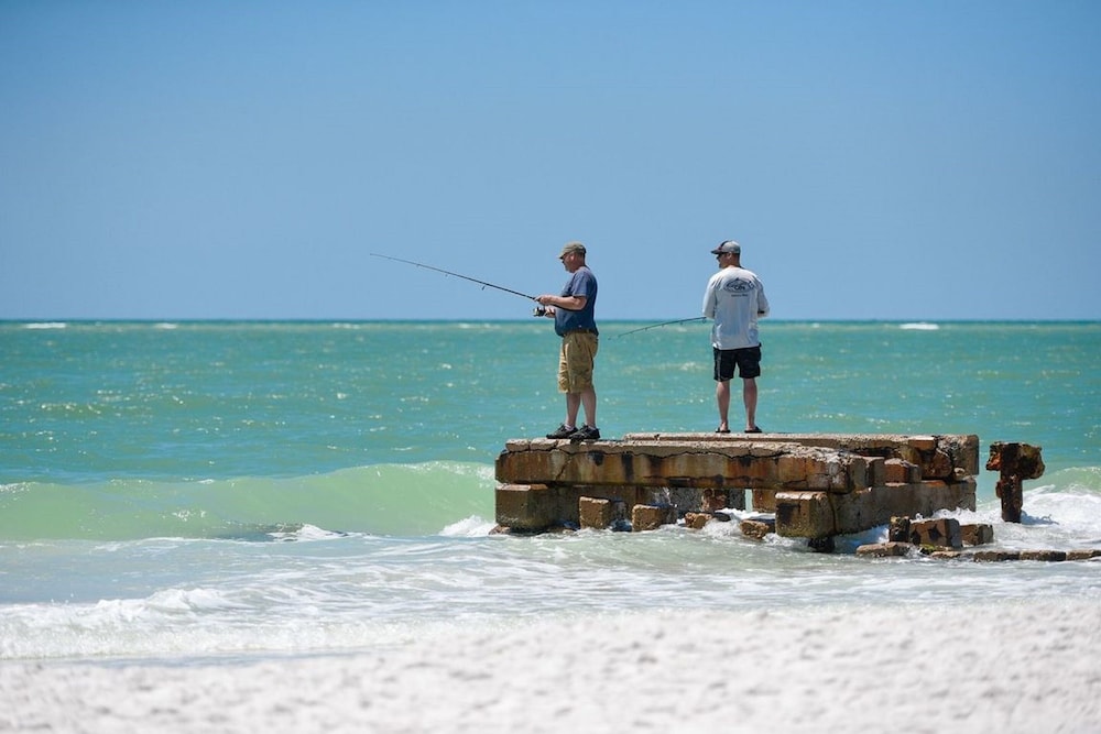 Hyatt Residence Club Sarasota Siesta Key Beach 46/50