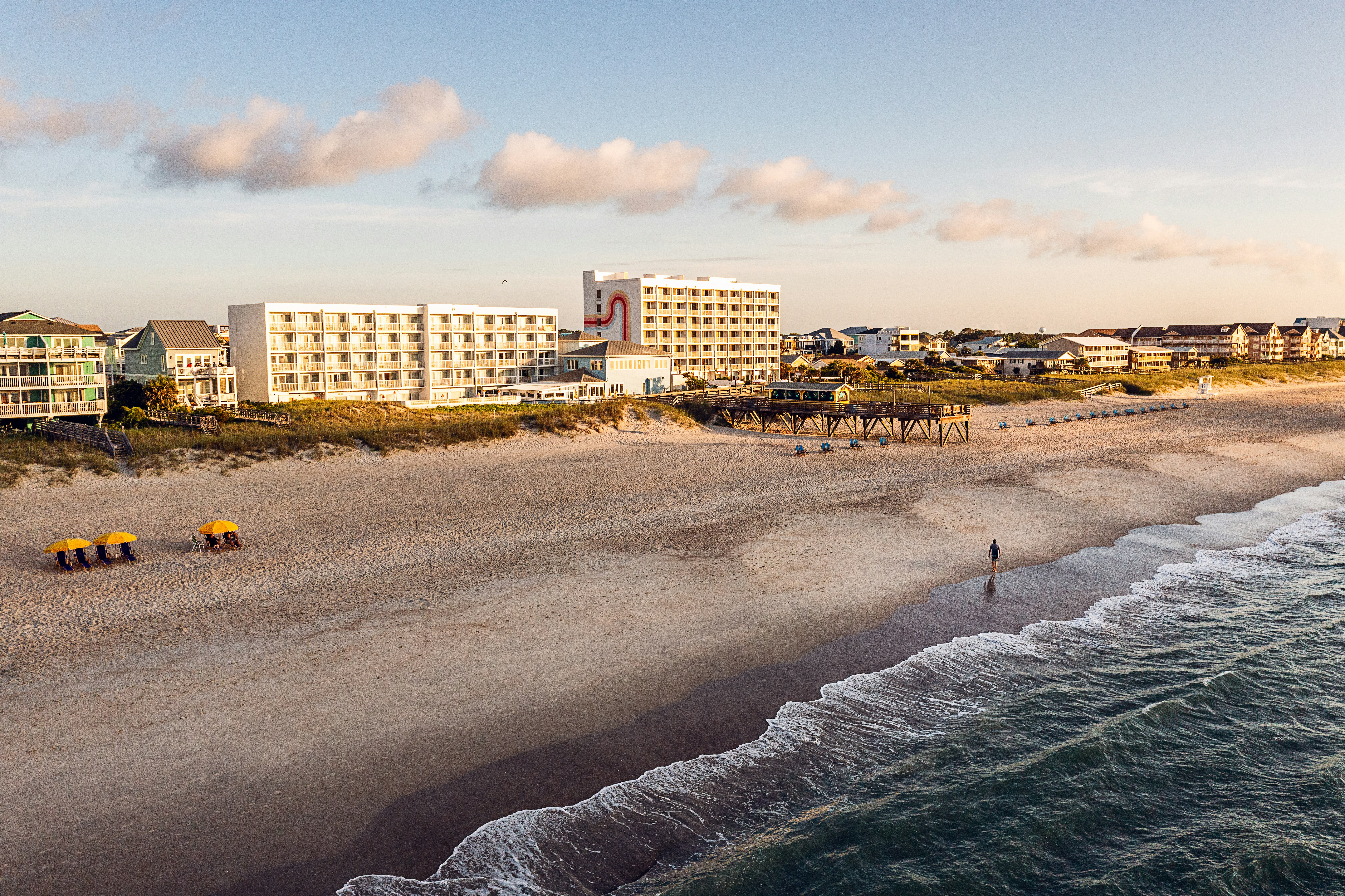Golden Sands Carolina Beach Oceanfront Tapestry by Hilton 28/38