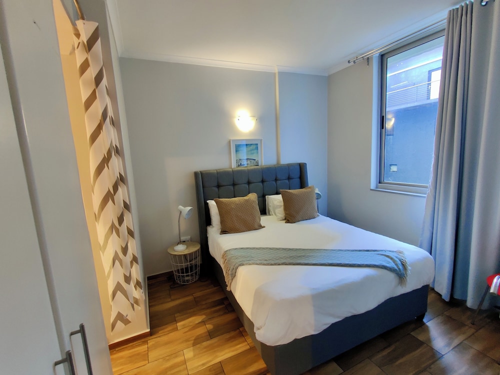 Midtown Rentals At Perspectives 24/50