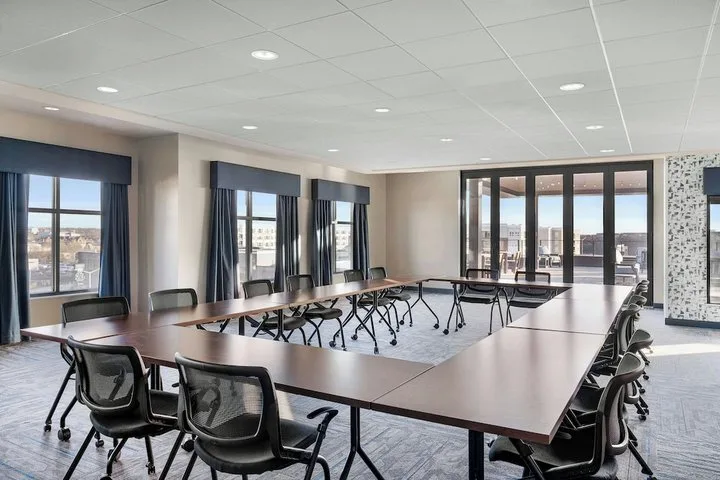 Residence Inn by Marriott Milwaukee Brookfield at Poplar Creek 28/37