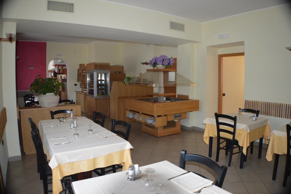 Sempione Hotel Ristorante 41/53