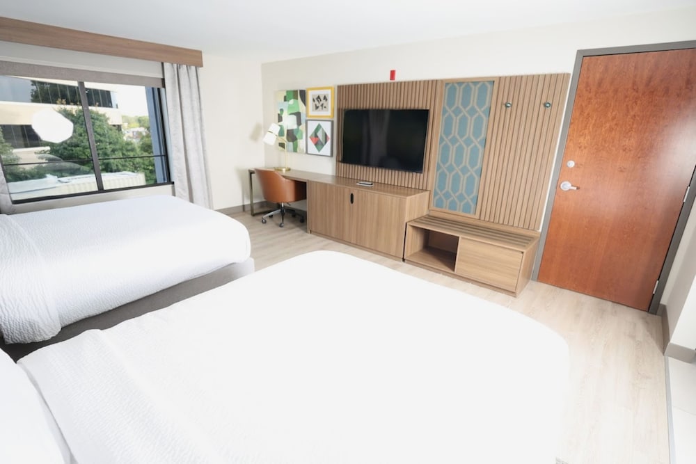 Standard, 2 Queen Beds
