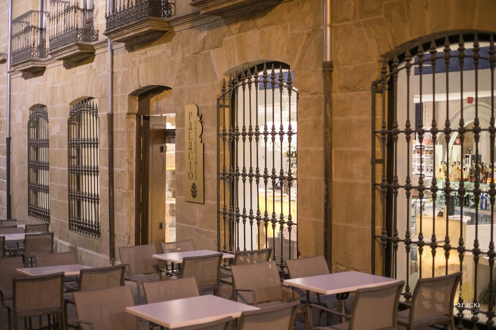 Palacio De Ubeda 35/47