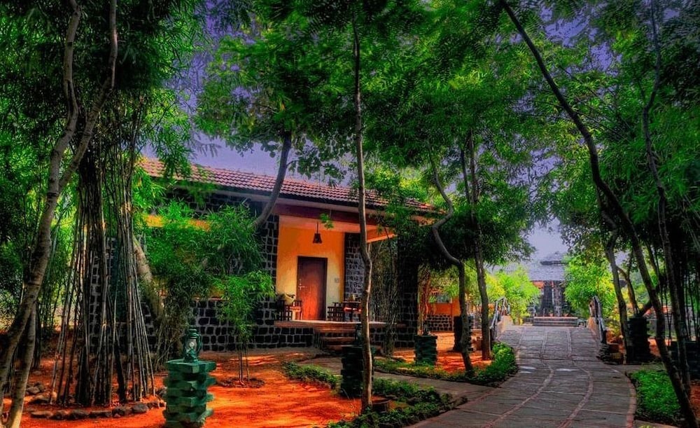 Nature Heritage Resort 9/38