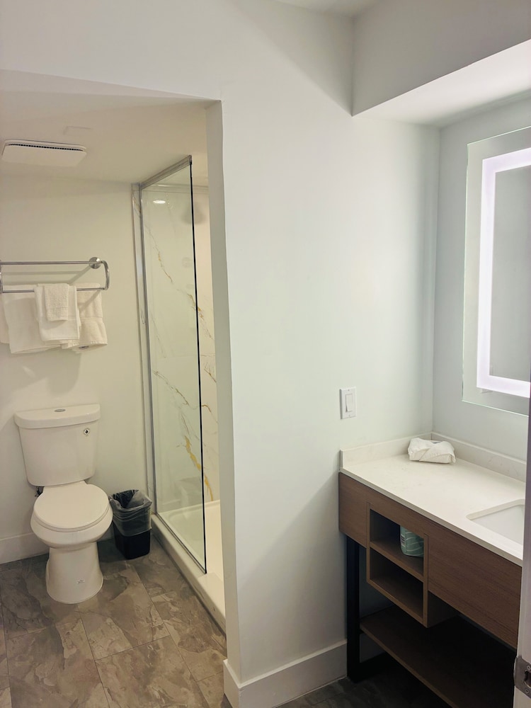 Nova Inn Resort 51/54