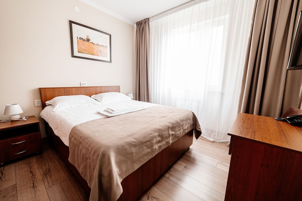 Chagala Uralsk Hotel 14/50