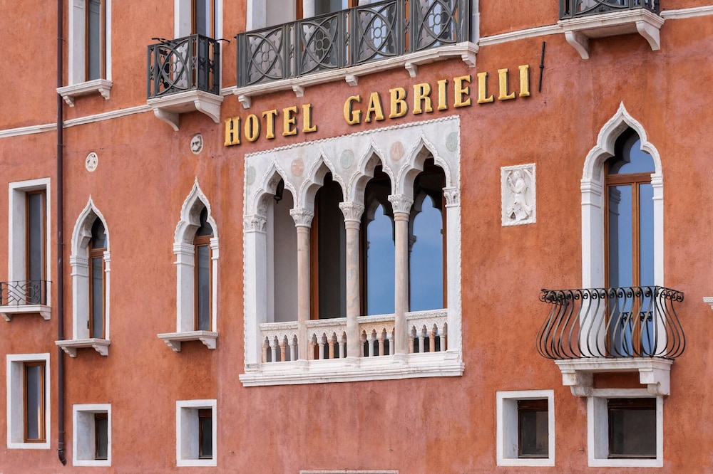 Hotel Gabrielli – Starhotels Collezione 58/80