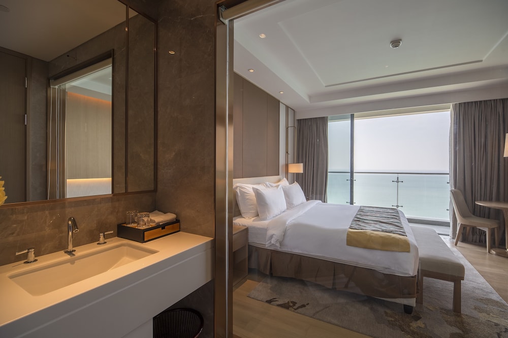 Jing Shang Hotel 46/50
