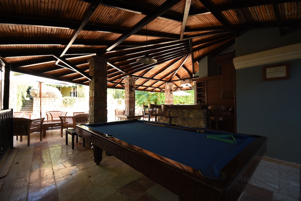 Antas Deluxe Apartments 33/69