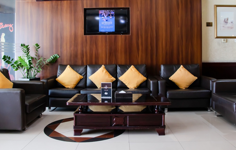 Fortune Karama Hotel 33/40