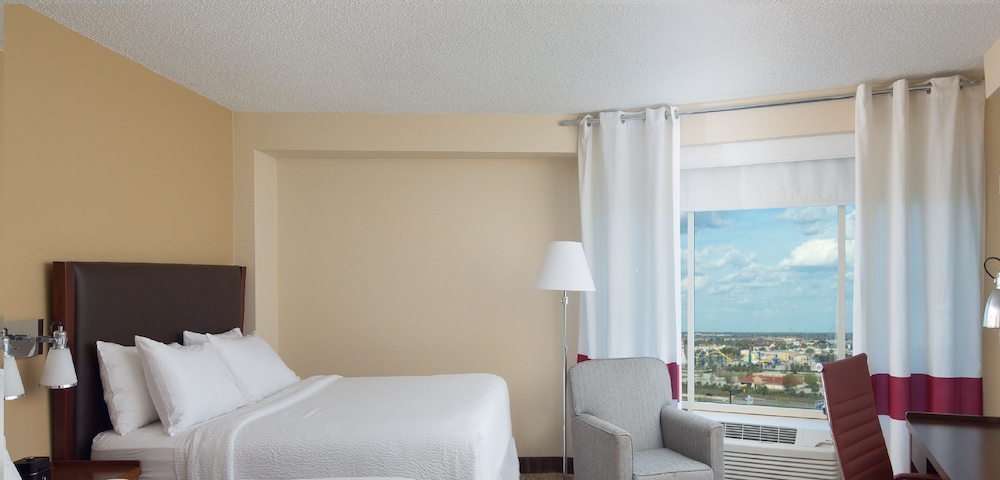 Four Points By Sheraton Orlando International Drive 13/55