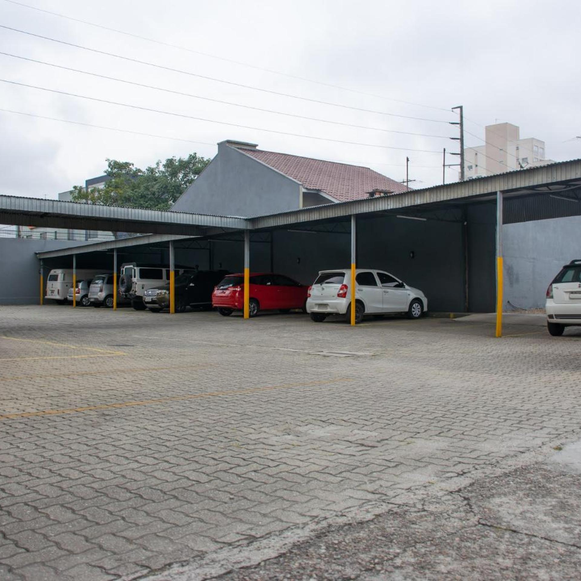 Hotel Exclusivo 25/27