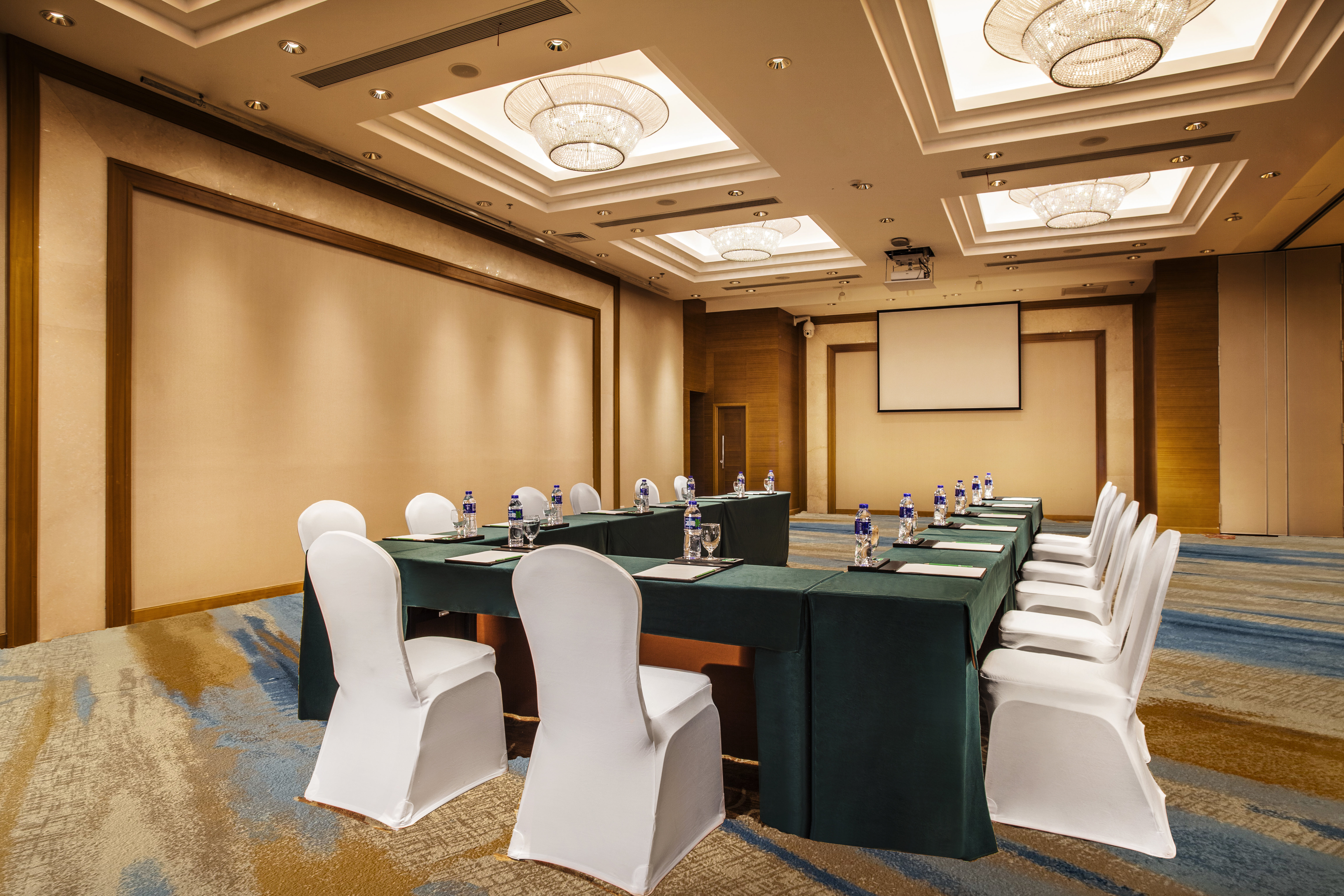 Holiday Inn Nanchang Riverside 41/50