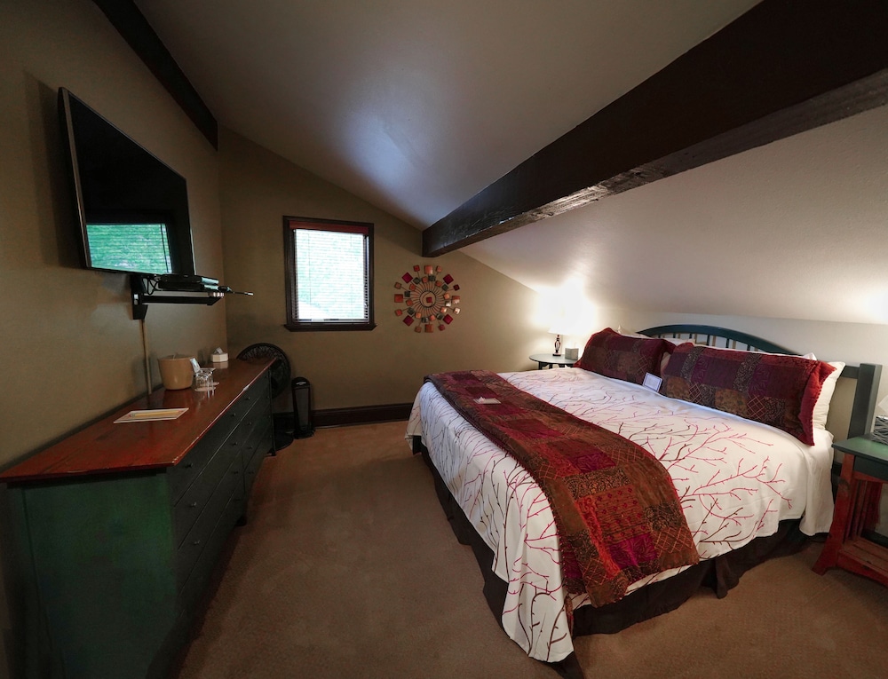 Frisco Inn on Galena Street 11/50