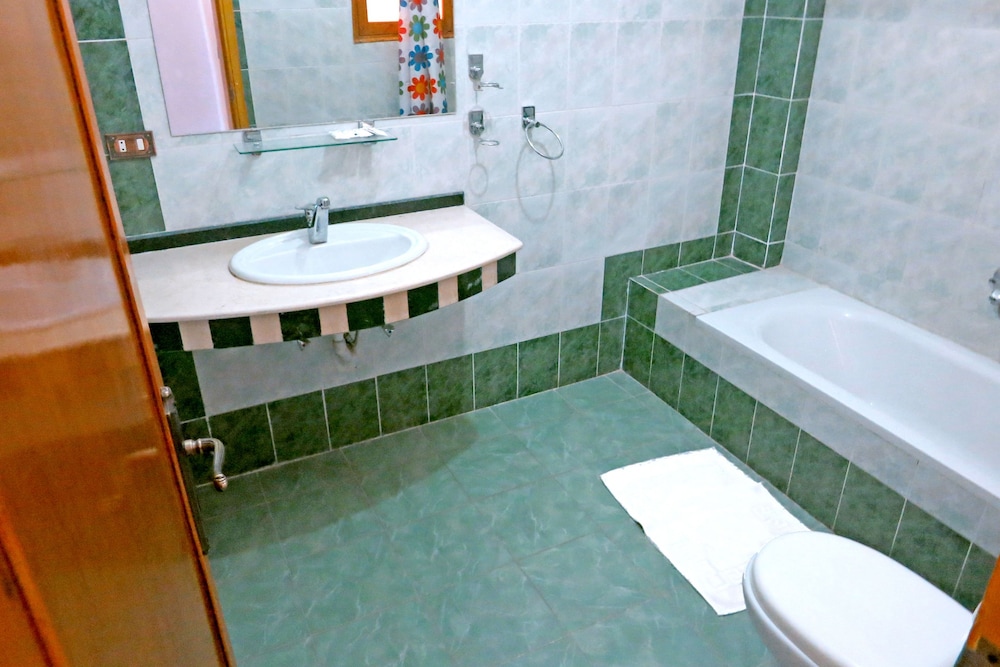 Hotel Sheherazade 47/47