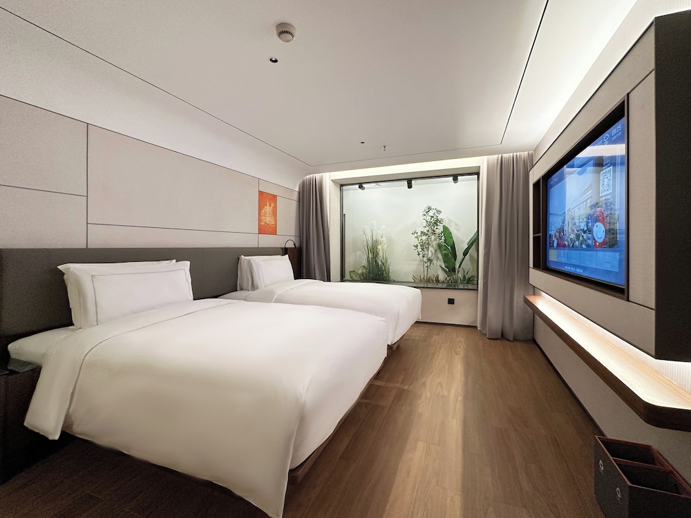 UrCove by Hyatt Shanghai on the Bund 21/59