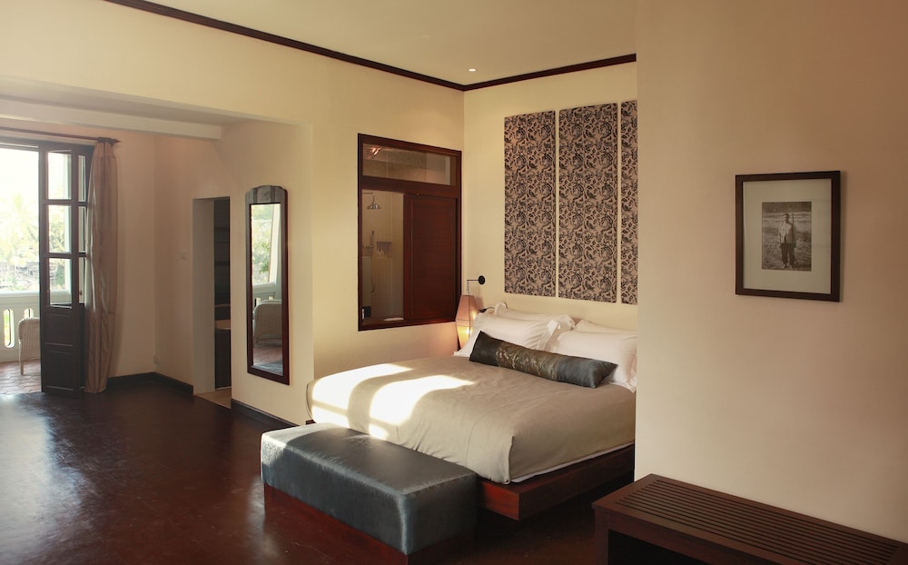 THE APSARA RIVE DROITE 14/50