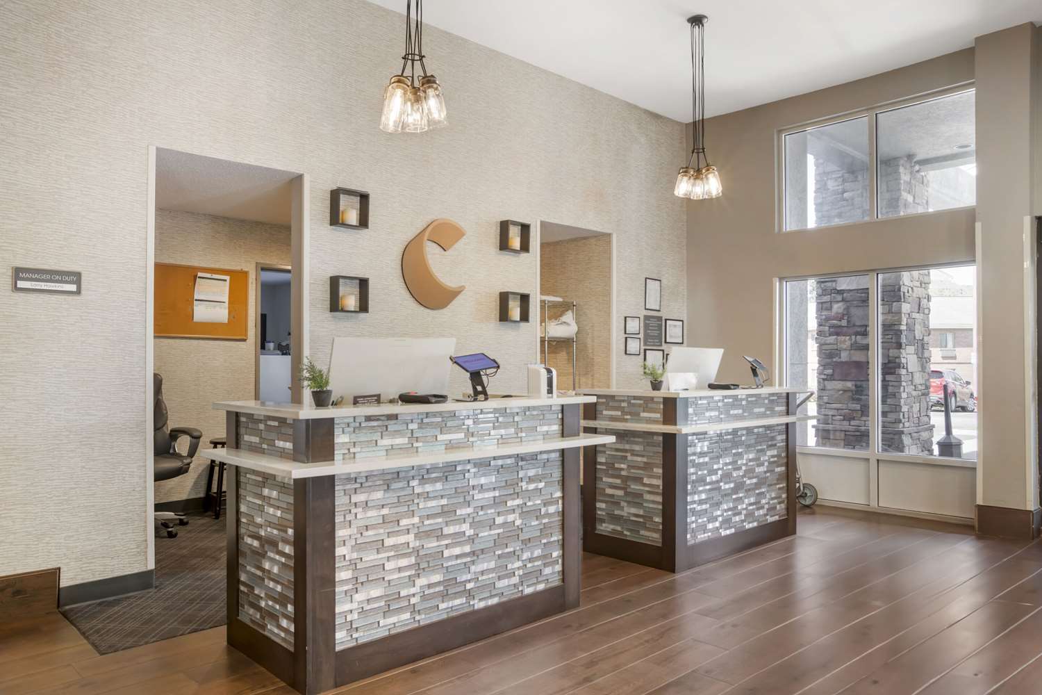 Comfort Suites Nashville Airport - BNA 6/52