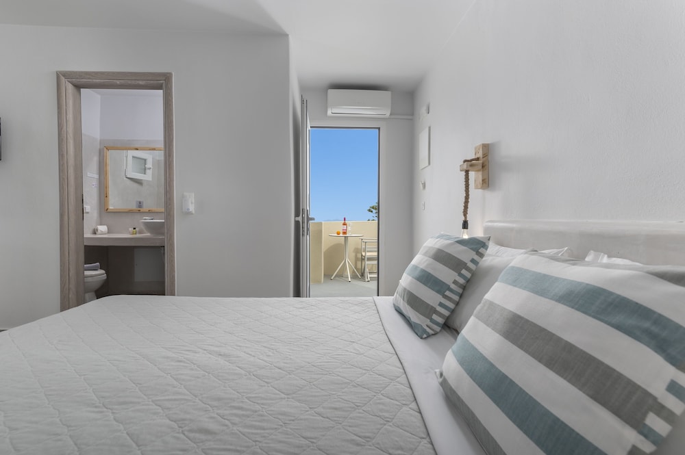 Gizis Cliffside Suites 14/50