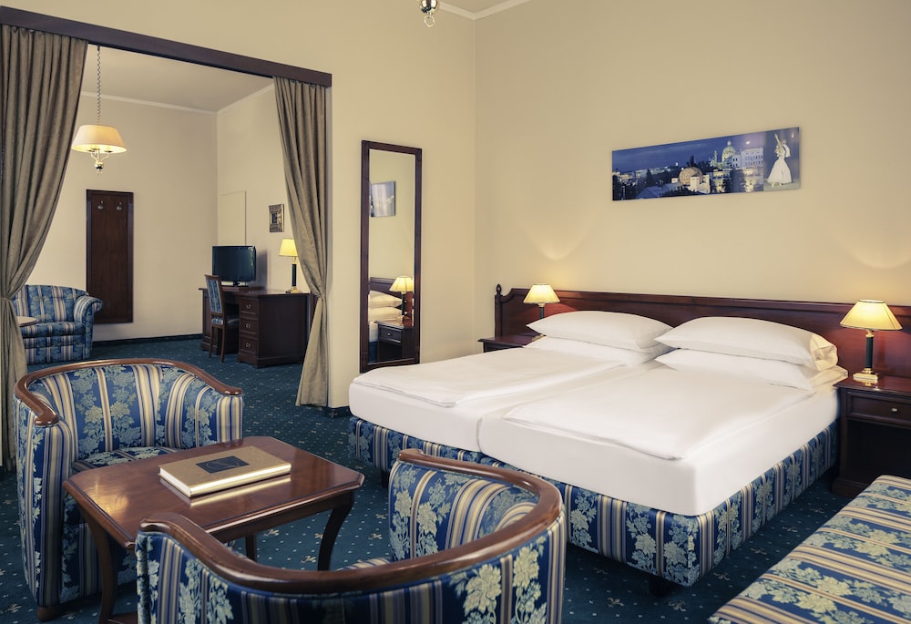 شقة بسريرين منفصلين مع أريكة، Hotel Secession an der Oper 6/8