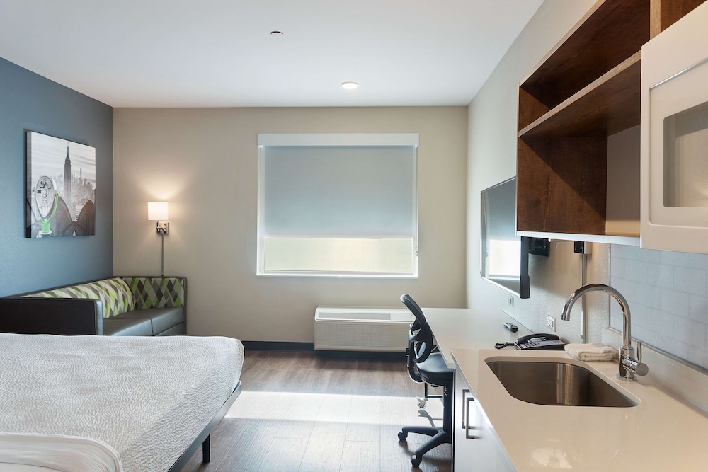 Extended Stay America Premier Suites Phoenix Chandler Downtown 23/63