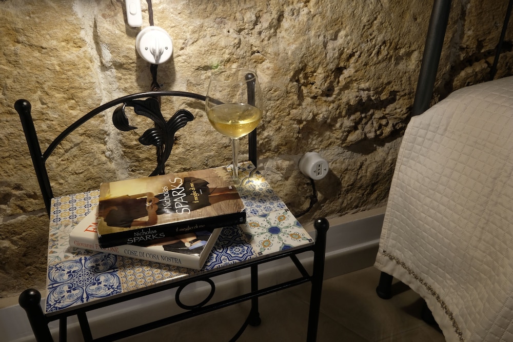 Morfeo Val Di Noto 34/50