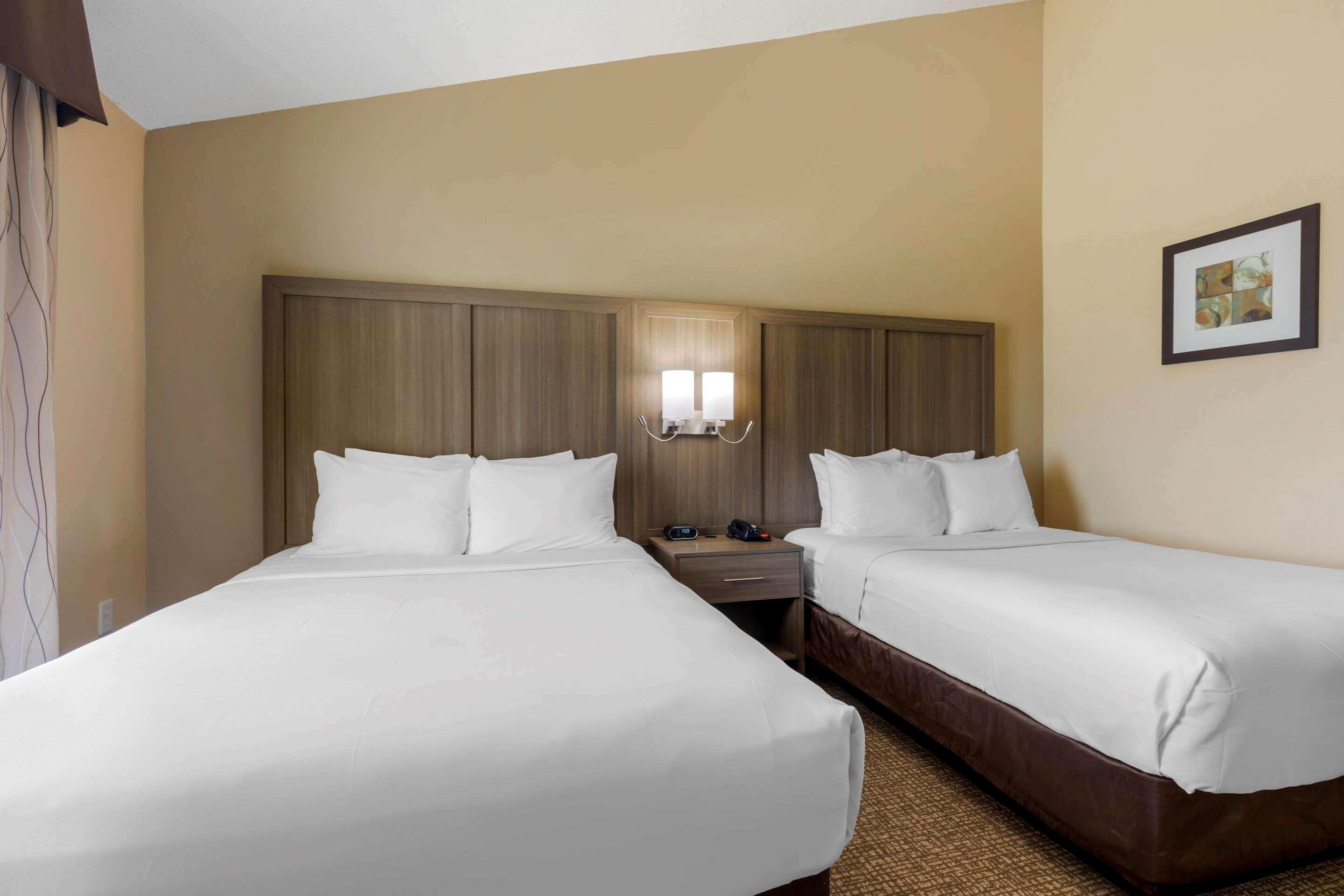ROOM, 2 QUEEN BEDS, ACCESSIBLE