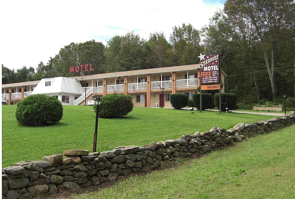 Stardust Motel 1/30