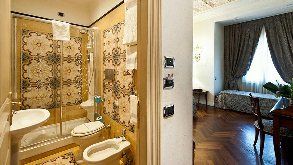 Hotel Aventino 84/84