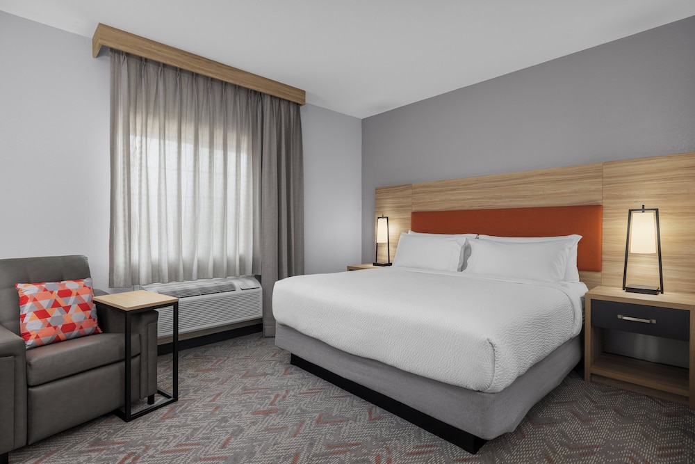 Candlewood Suites Hotel Texas City 16/53