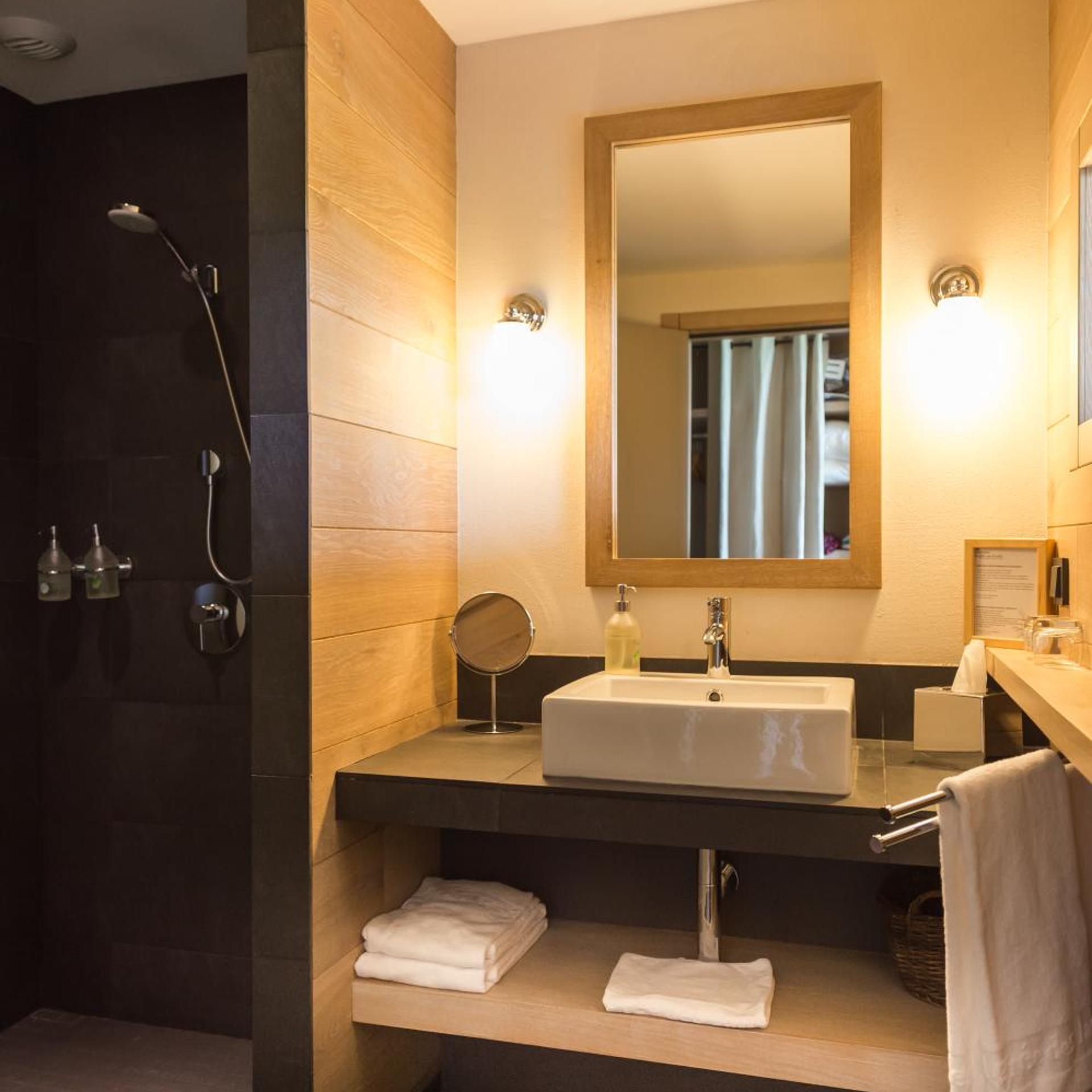 Relais Du Silence La Gree Des Landes Eco Hotel Spa Yves Rocher 50/50