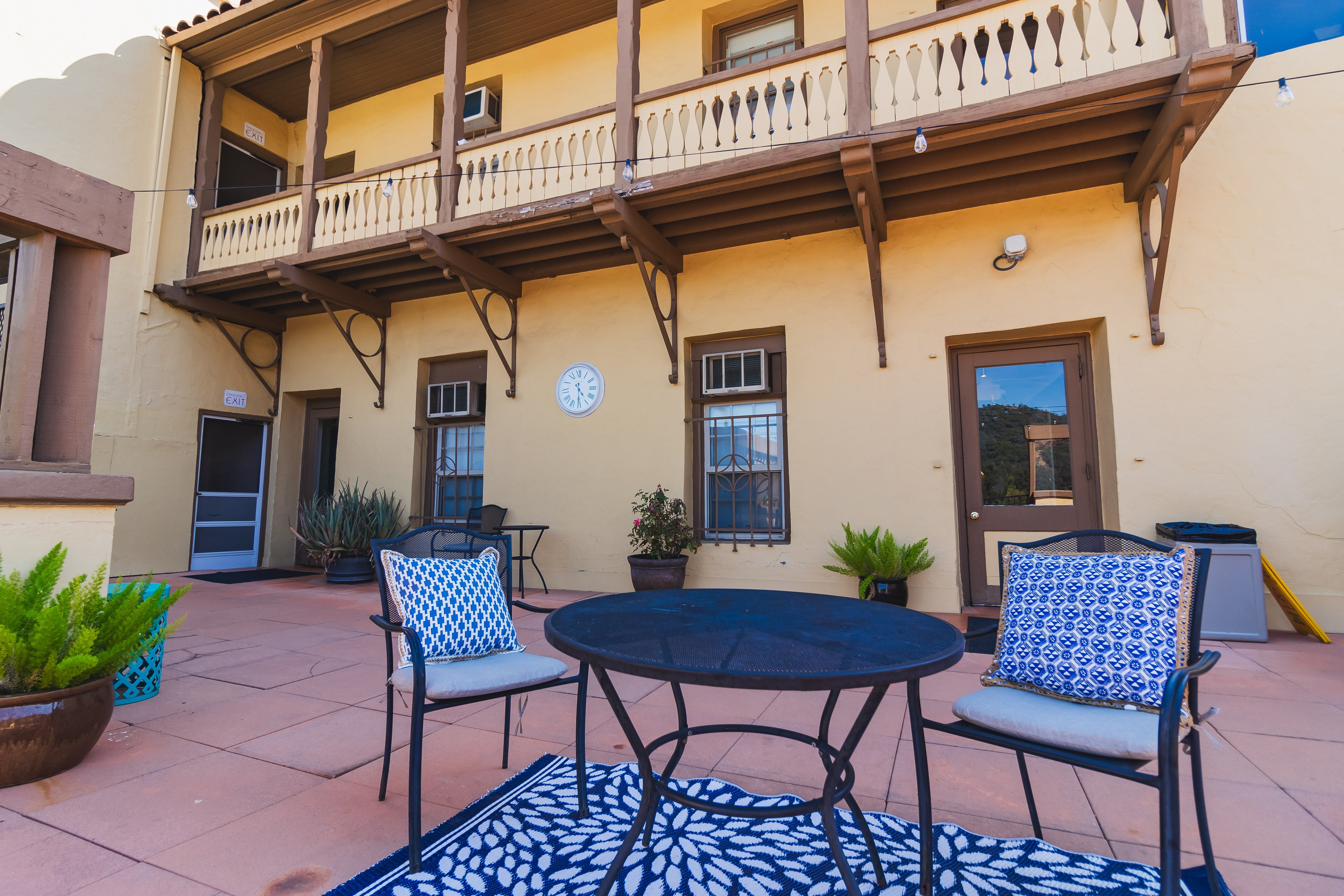 The Sonora Inn 32/50