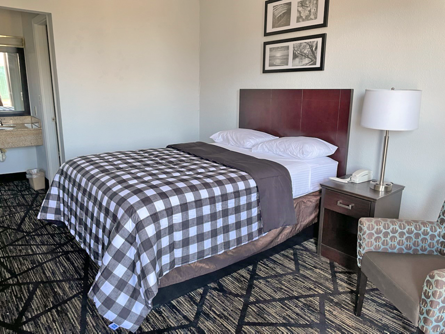 Scottish Inn 8/14