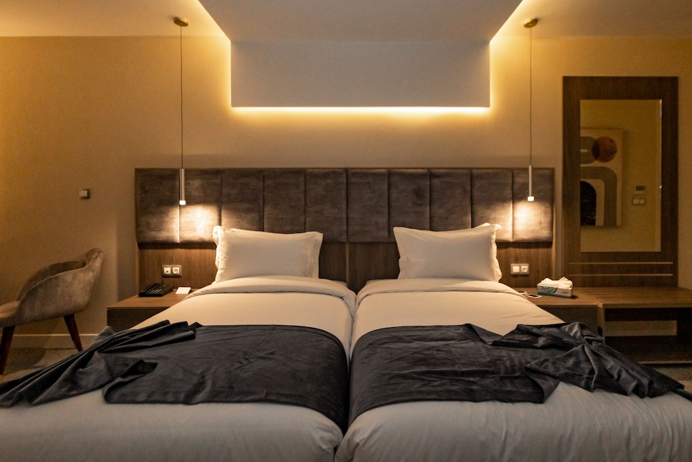 AD Hotel Pont d Hydra 13/35