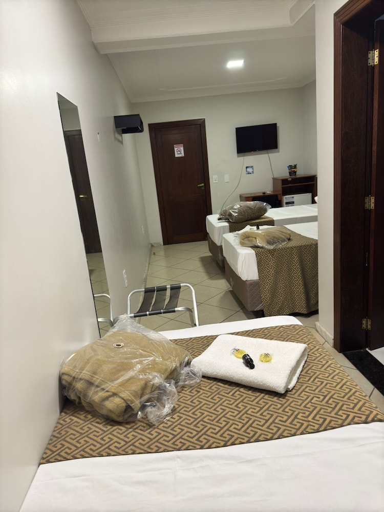 KAA House Hotel 41/48
